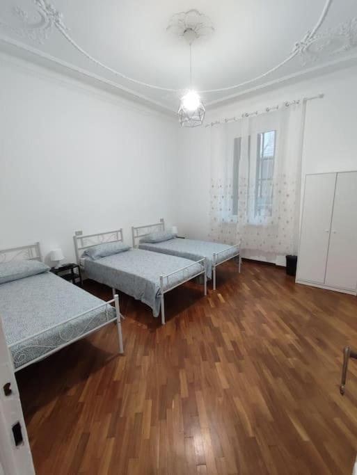 Lucia Appartamento Uso Esclusivo - Aeroporto Genova Sestri Ponente Luaran gambar